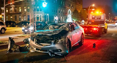 Car Crash Aftermath: 9 Mistakes To Avoid - Halt.org