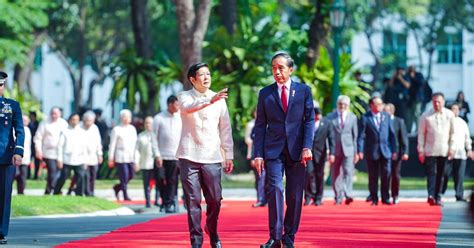 Indonesian President arrives in PH for 3-day official visit