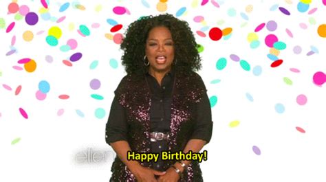 10 Reasons Why Oprah Winfrey Is the Queen of Everything - theFashionSpot