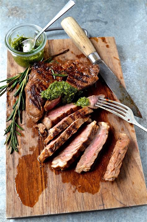 3 Steak cuts, 3 sauces and 3 sides for your best braai yet | Food24