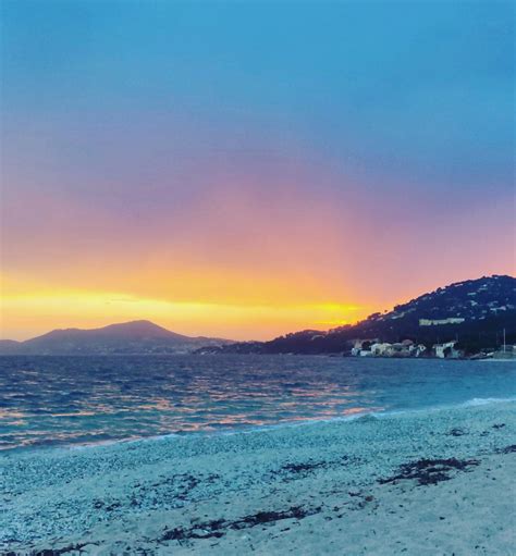 25 Can't-Miss beaches in Hyeres (France) : Your Ultimate Guide