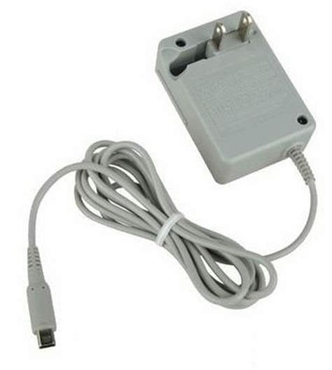 DSi AC Adapter - Nintendo DS