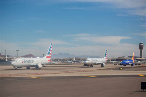 110+ Southwest Airlines Boeing 737 Jet Taking Off Stock Photos ...