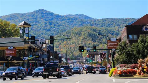 What's the Weather Like in Gatlinburg, Tennessee