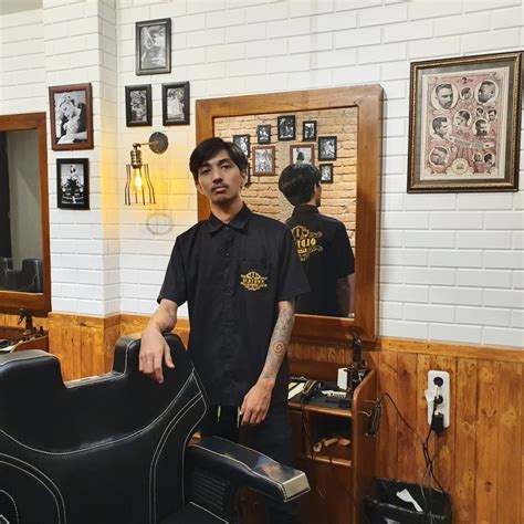 Barber Surabaya - Oldtown Barbers