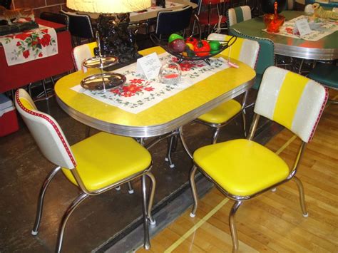 vintage chrome & formica dinette set with leatherette chairs | Kitchen dinette sets, Vintage ...