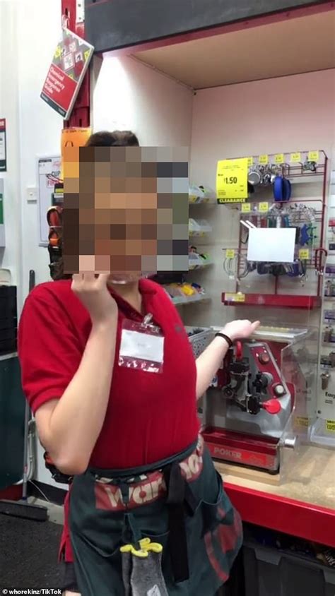 Bunnings shopper's Reddit post about 'hot' uniforms on workers sparks ...