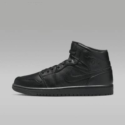 Air Jordan 1 Mid Shoes. Nike AU