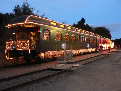 Niles Canyon Railway Train of Lights | Tri-Valley, California History Blog