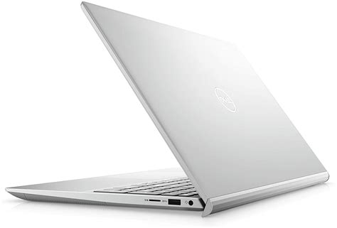 Dell Inspiron 15 7501 (UHD / 1650)