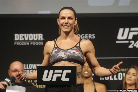 alexis-davis-ufc-240-weigh-ins | MMA Junkie