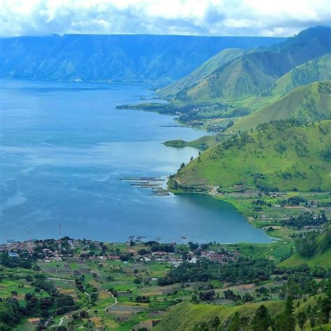 An aerial view of Lake Toba, North Sumatra, Indonesia Photo by: IG @akhsanith | Indonesia