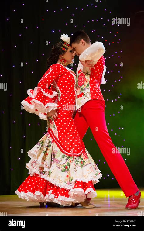 Sevillana dance hi-res stock photography and images - Alamy