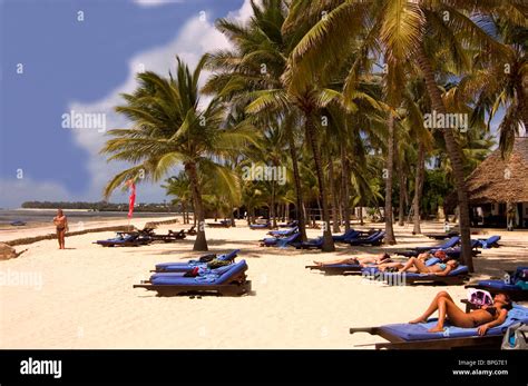 Malindi Beach, Kenya Stock Photo - Alamy