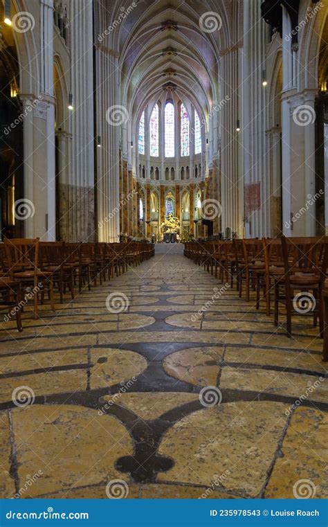 Chartres Main Isle with Ancient Labyrinth Editorial Stock Photo - Image of ancient, stone: 235978543