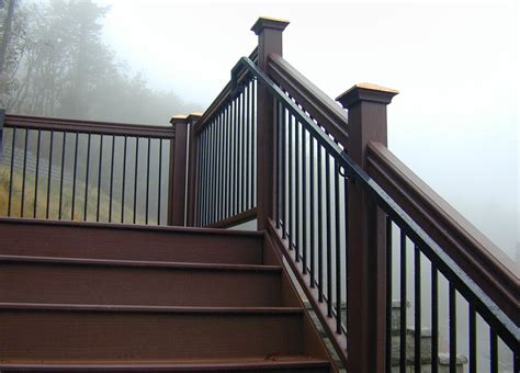 Handrail Systems | Deck & Stair Handrails | Fortress Railing