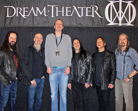 TIL The members of Dream Theater is Quite Short : Dreamtheater