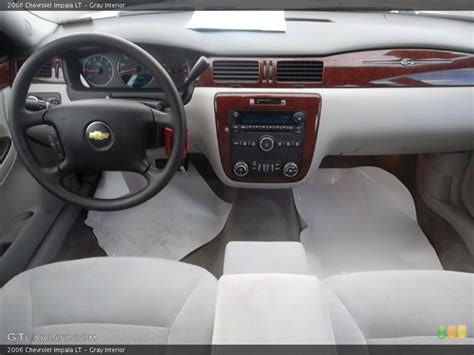 Gray Interior Dashboard for the 2006 Chevrolet Impala LT #59740179 | GTCarLot.com