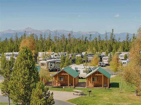 Yellowstone Grizzly RV Park | Go Camping America