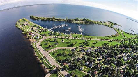 Guided Tour — Escanaba, Michigan Lake Michigan’s Overlooked Treasure ...