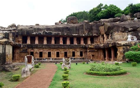 Khandagiri_Caves,_Odisha - ShiveshPratap.com