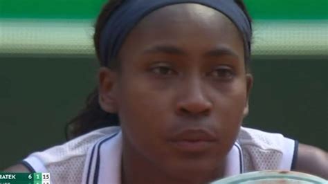 Coco Gauff breaks down in tears live on TV at French Open in ...