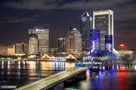 106 Jacksonville Skyline Night Stock Photos, High-Res Pictures, and Images - Getty Images