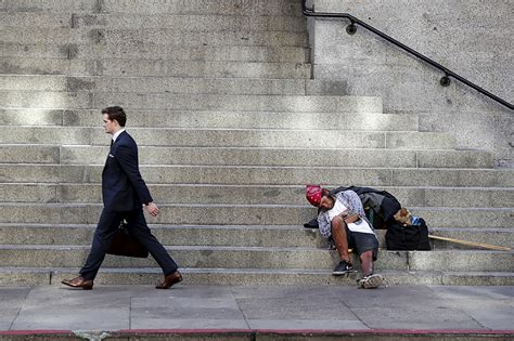 Inside the governor's bid to fix homelessness: changing how California ...