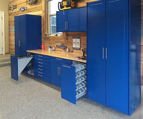 Most Extensive Line of Garage Cabinets | Redline Garagegear