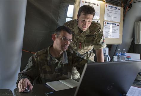 British and French Army Officers Working Together on Exerc… | Flickr