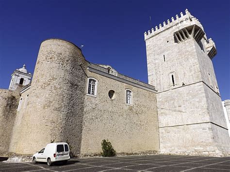 Sleeping in a Portuguese Castle: Pousada Castelo de Estremoz