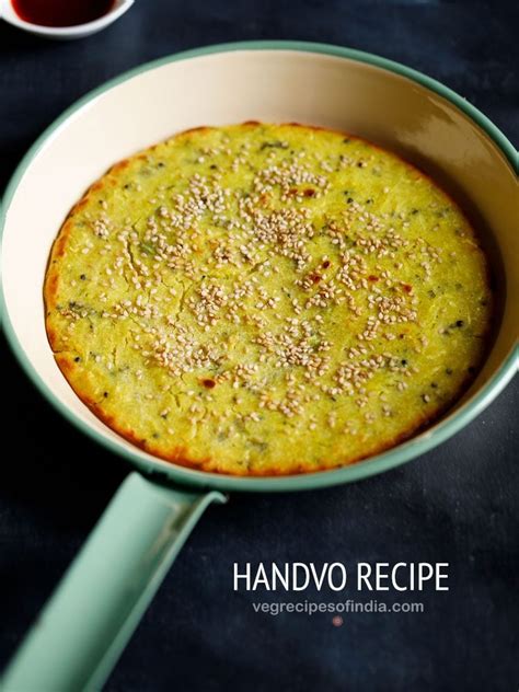 handvo recipe in pan | gujarati handvo recipe, how to make handvo in pan