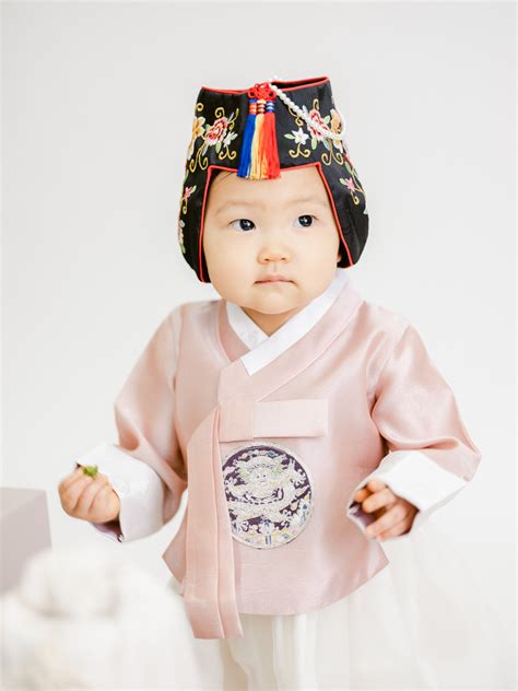 How to Celebrate Dol - Korean First Birthday Traditions - Caroline Tran ...