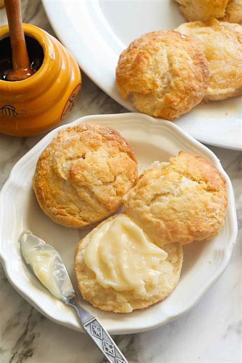 Easy Honey Butter Biscuits - Immaculate Bites