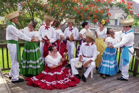 Biblioteca Justina Vázquez Mendoza: Semana de la Puertorriqueñidad