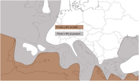 Area of Western Mediterranean and Atlantic facade with minimum monthly ...