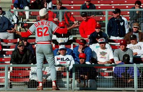 Lessons from 1994 baseball strike: Past looms over MLB's 2020 season