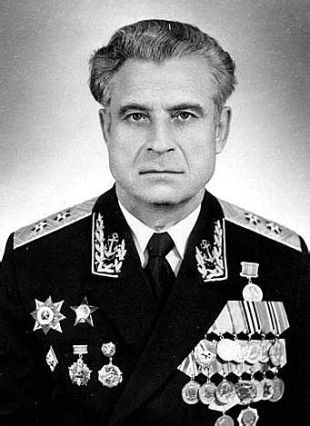 Meet Vasili Arkhipov-the man who saved the world from a nuclear war - The Vintage News