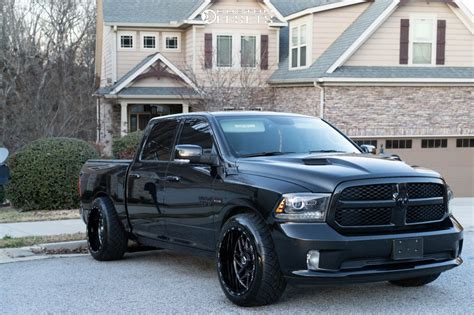 2018 Ram 1500 Wheel Offset Aggressive > 1" Outside Fender Lowered 2F ...