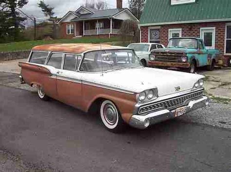 1959 Ford 2 door station wagon