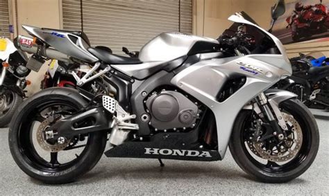 2007 Honda CBR1000RR - AK Motors