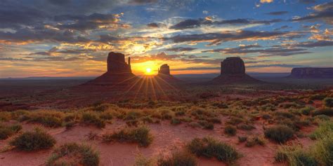 Monumental Sunrise - Monument Valley - Sunrise from Camping Ground at the View Hotel