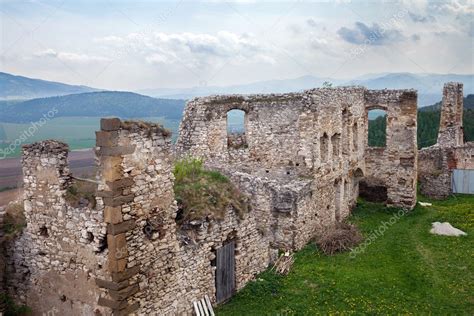 The Spis Castle Monument – Stock Editorial Photo © anrymoscow #83963032