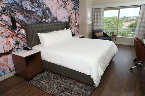 Hotel Indigo Naperville Riverwalk an IHG Hotel Naperville | Bookonline.com