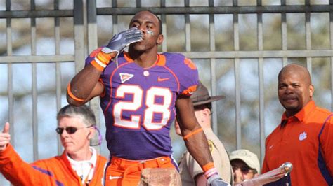 C.J. Spiller gets emotional ahead of Saturday's CFB Hall of Fame honor ...