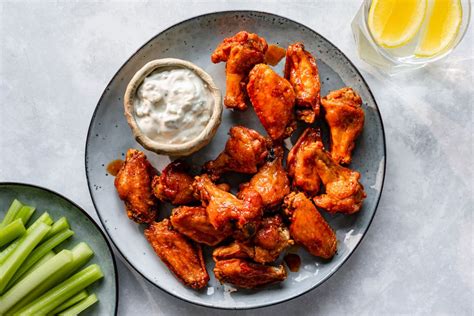 Traditional Buffalo Chicken Wings Recipe