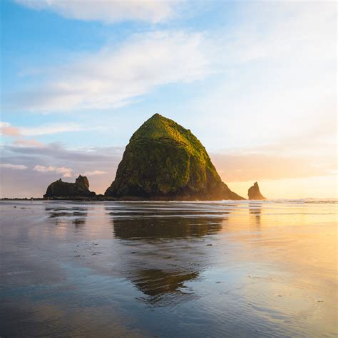 Cannon Beach view of Haystack Rock | Explorest