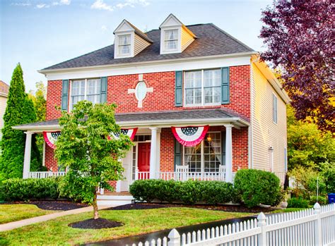 Colonial House in Medford, New Jersey jigsaw puzzle in Street View puzzles on TheJigsawPuzzles.com