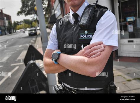 Merseyside police officer hi-res stock photography and images - Alamy