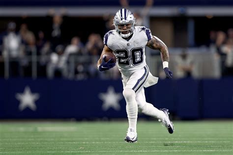 Cowboys backup RB Tony Pollard gets highest PFF rushing grade for 2021